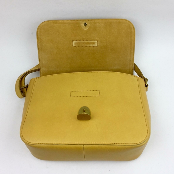 Madewell Abroad Leather Shoulder Bag - Picture 7 of 15